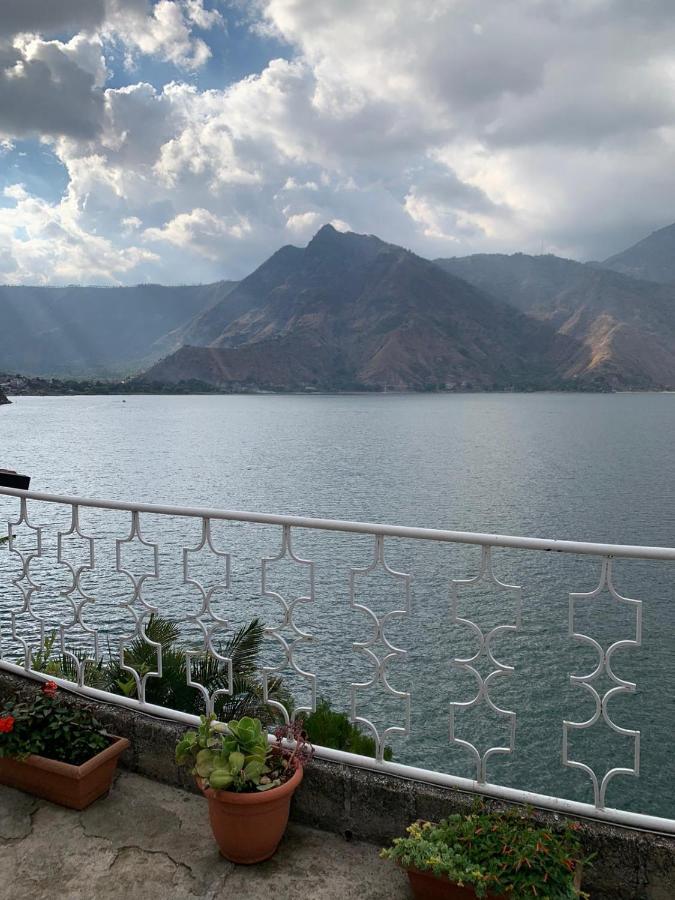 Hotel Villa Del Lago, Gladys San Pedro de la Laguna Extérieur photo